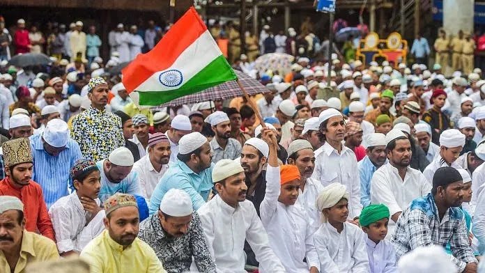 Indian Muslims celebrating Eid